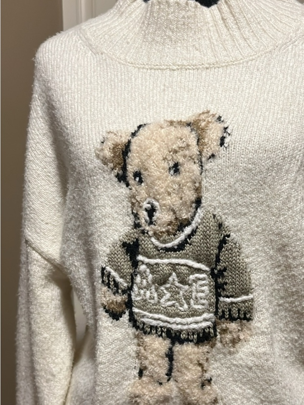 American Eagle Outfitters Cream Teddy Crewneck Sweater